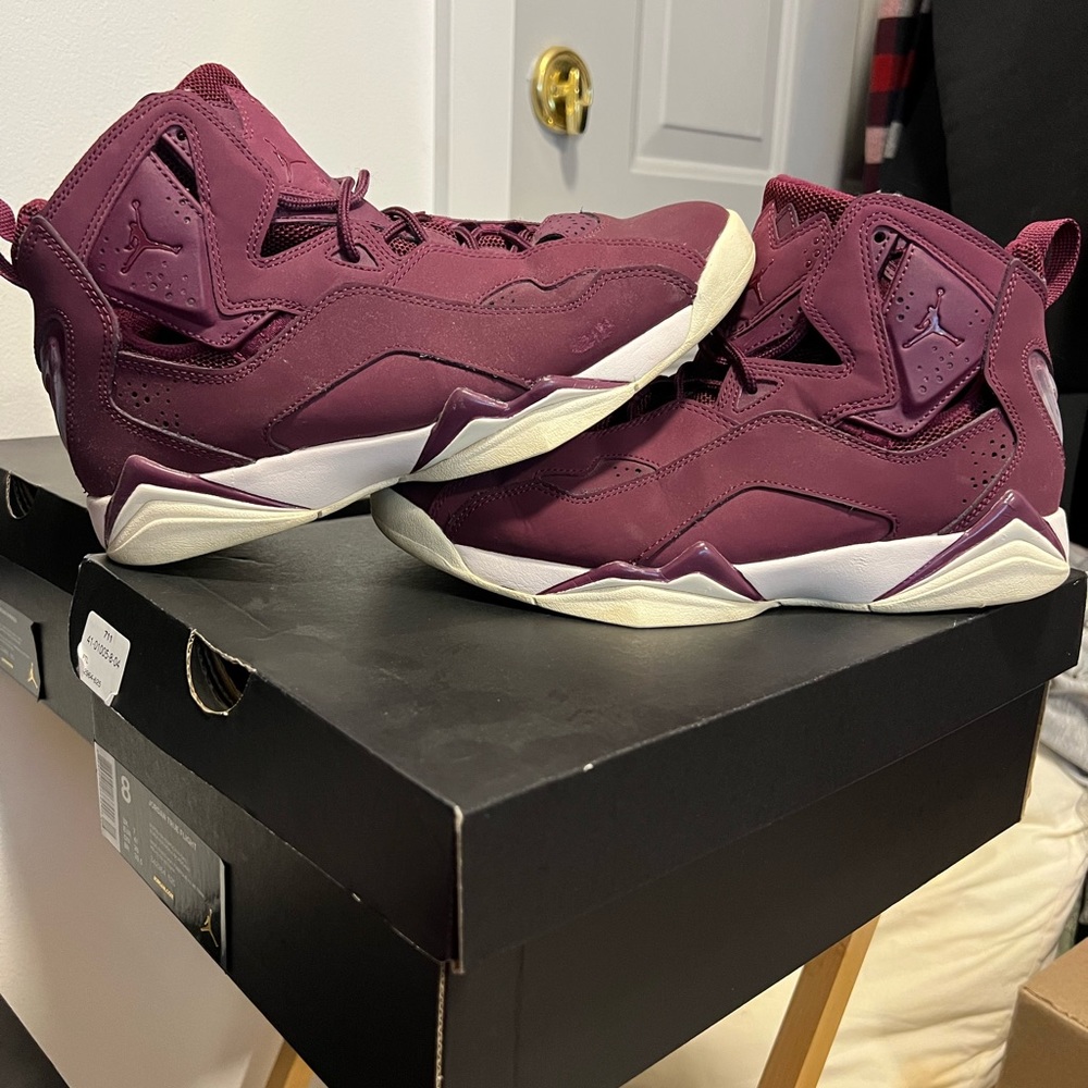 Jordan True Flight